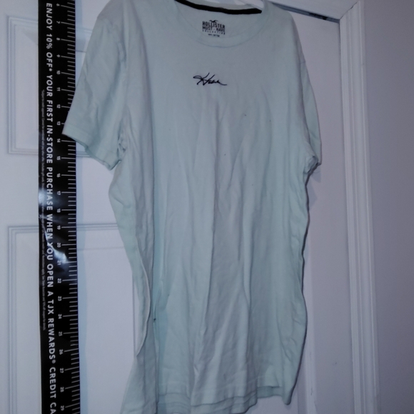 Hollister Must-Have Collection White Tee - Picture 2 of 3